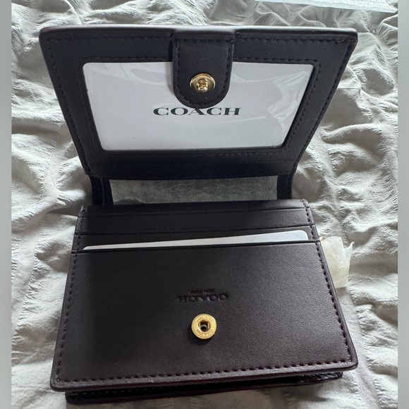 Coach Wallet - Picture 4 of 6